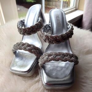 Chunky Heel Sandal